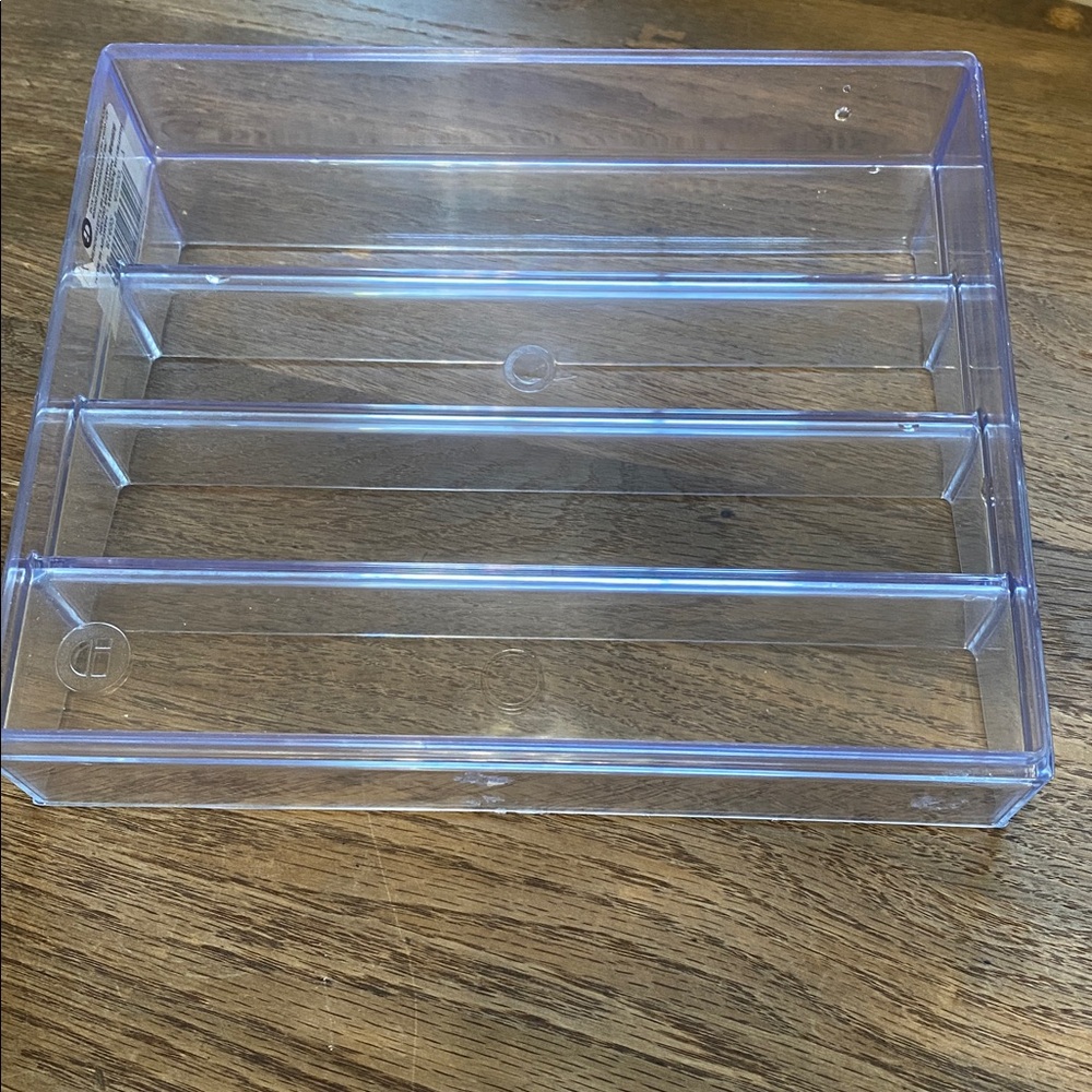BINO Clear Lipstick Vanity Tray and graduated level tray suitable for organizing - Picture 7 of 7